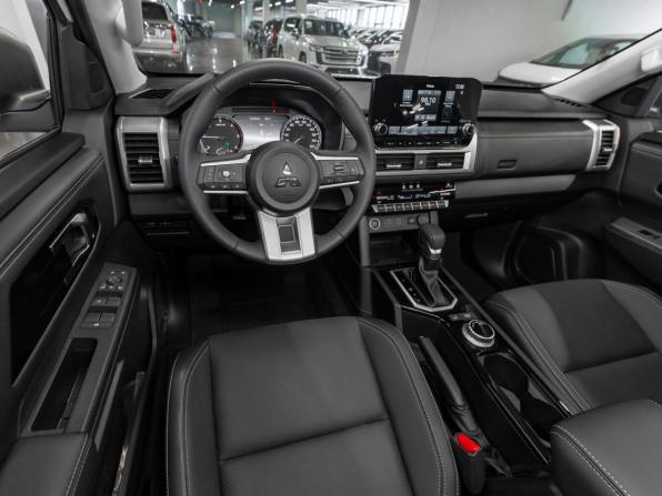 Mitsubishi L200 VI с пробегом 2025 года, цена 5 250 000 рублей, 50 км, пикап, Автокод Объявления