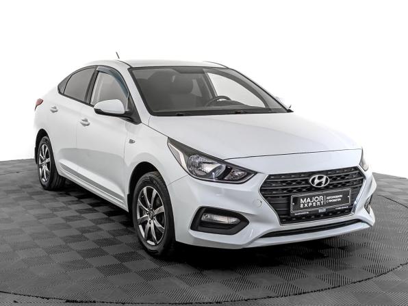 Hyundai Solaris II с пробегом 2018 года, цена 1 100 000 рублей, 167007 км, седан, Автокод Объявления