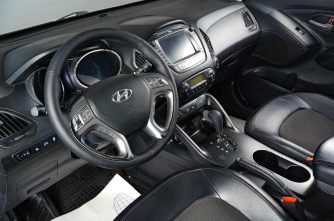 Hyundai ix35 I с пробегом 2013 года, цена 1 359 000 рублей, 208000 км, внедорожник, Автокод Объявления
