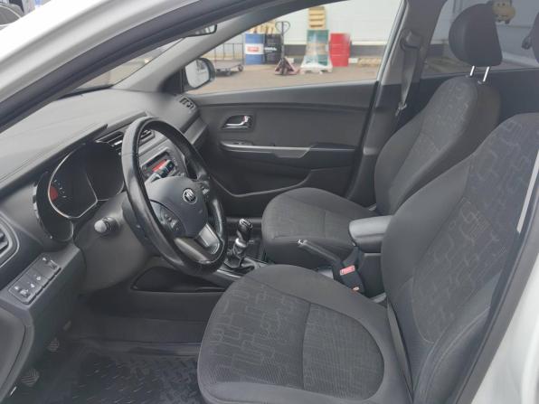 Kia Rio III с пробегом 2014 года, цена 895 000 рублей, 77000 км, седан, Автокод Объявления