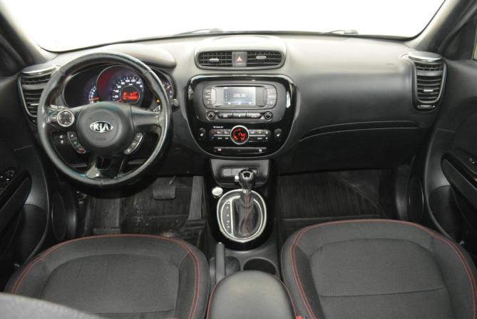 Kia Soul II Рестайлинг с пробегом 2016 года, цена 1 499 000 рублей, 174000 км, хэтчбек, Автокод Объявления