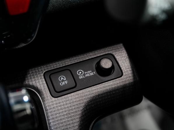 Honda Stepwgn V Рестайлинг с пробегом 2019 года, цена 2 100 000 рублей, 71400 км, минивэн, Автокод Объявления