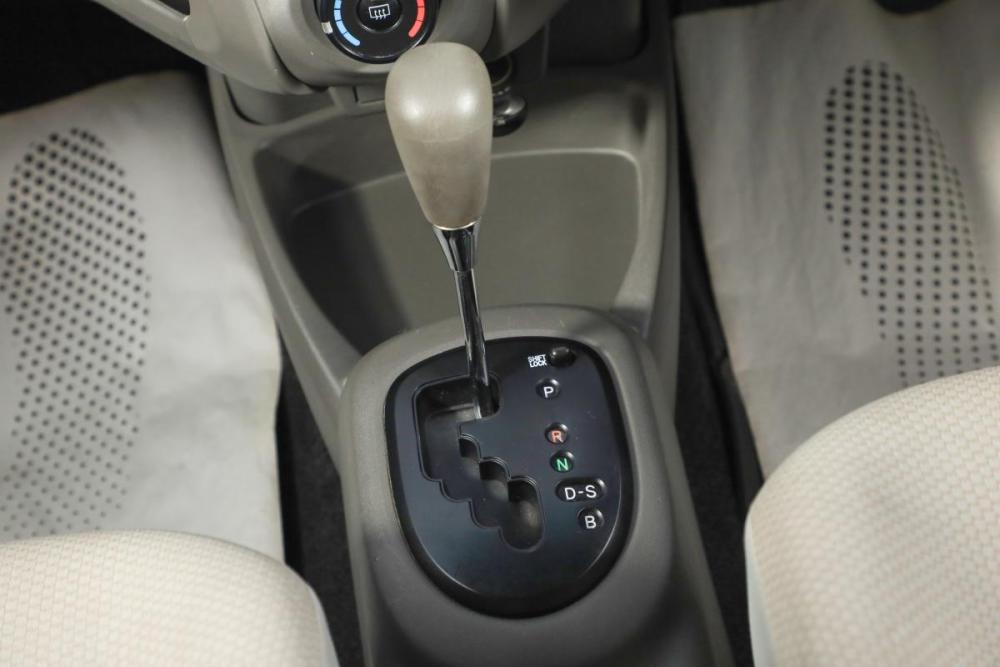Toyota Vitz II (XP90) Новосибирск  - изображение 13