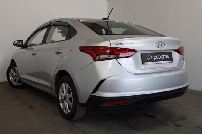 Hyundai Solaris II Рестайлинг с пробегом 2021 года, цена 1 439 000 рублей, 104000 км, седан, Автокод Объявления