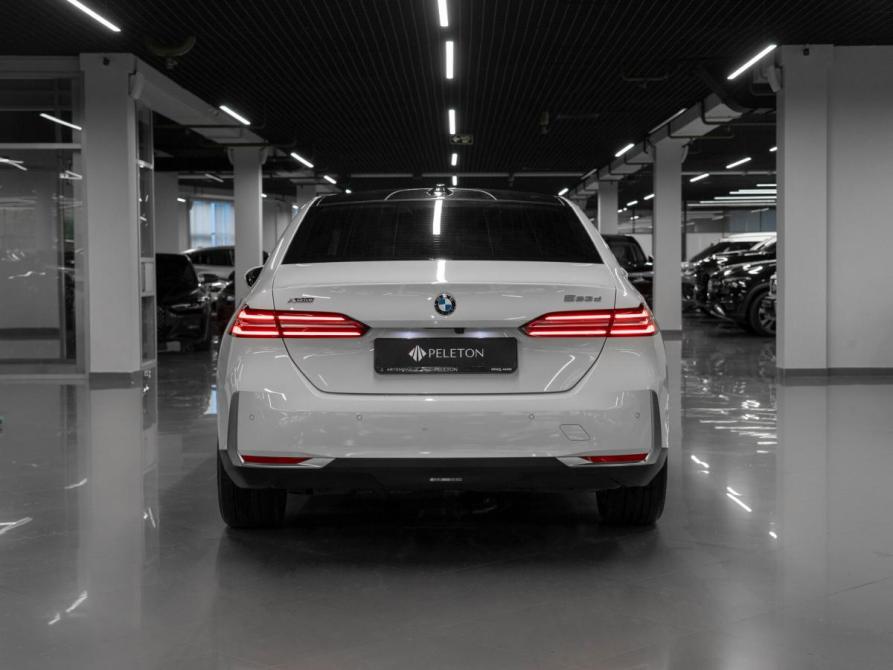 BMW 5 серии VIII (G60/G61/G68) Москва  - изображение 6