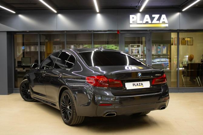 BMW 5 серии VII (G30/G31/G38) с пробегом 2019 года, цена 4 999 000 рублей, 94670 км, седан, Автокод Объявления