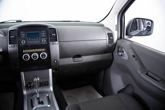 Nissan Pathfinder III Рестайлинг с пробегом 2012 года, цена 1 289 000 рублей, 240000 км, внедорожник, Автокод Объявления