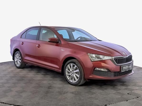 Skoda Rapid II с пробегом 2022 года, цена 2 010 000 рублей, 76295 км, лифтбек, Автокод Объявления