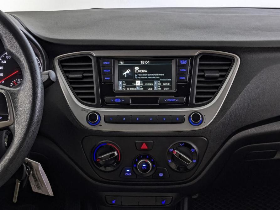 Hyundai Solaris II Москва  - изображение 17