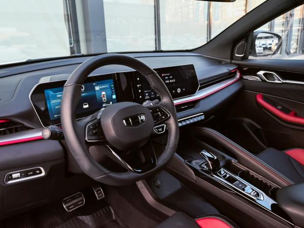 Geely Coolray I Рестайлинг с пробегом 2024 года, цена 2 249 000 рублей, 13812 км, внедорожник, Автокод Объявления