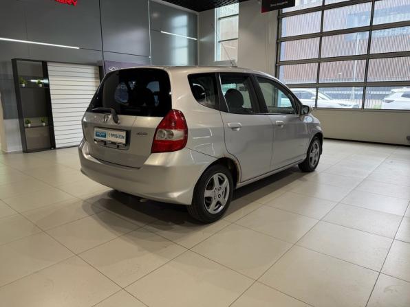 Honda Jazz I Рестайлинг с пробегом 2008 года, цена 590 000 рублей, 152850 км, хэтчбек, Автокод Объявления