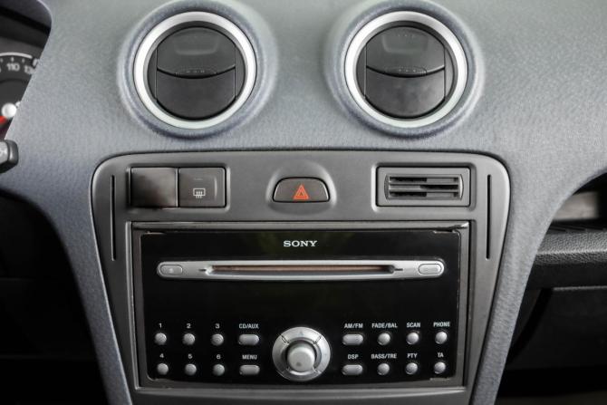 Ford Fusion I Рестайлинг с пробегом 2007 года, цена 499 000 рублей, 201000 км, хэтчбек, Автокод Объявления