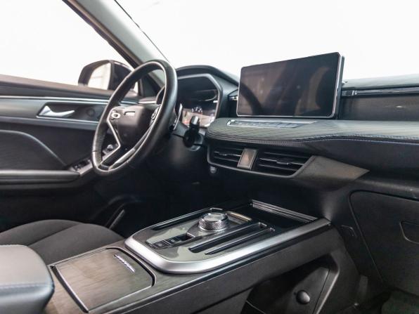 Haval Jolion I с пробегом 2023 года, цена 1 488 000 рублей, 48460 км, внедорожник, Автокод Объявления