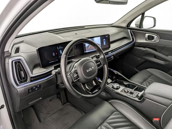 Kia Sorento IV Рестайлинг с пробегом 2024 года, цена 4 660 000 рублей, 45082 км, внедорожник, Автокод Объявления