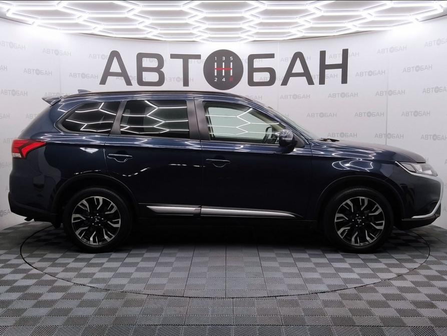 Mitsubishi Outlander III Рестайлинг 3 Екатеринбург  - изображение 6