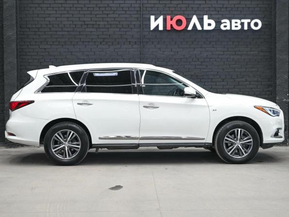 Infiniti QX60 I Рестайлинг с пробегом 2017 года, цена 2 550 000 рублей, 141401 км, внедорожник, Автокод Объявления