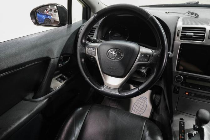 Toyota Avensis III с пробегом 2010 года, цена 1 149 000 рублей, 248000 км, седан, Автокод Объявления