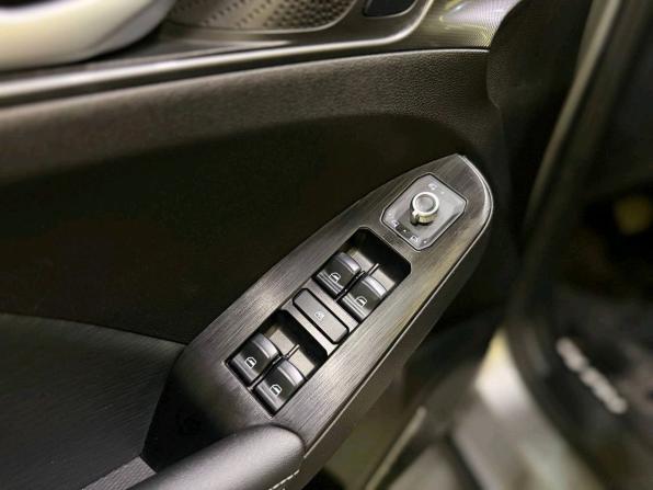 Haval Jolion I Рестайлинг с пробегом 2024 года, цена 2 260 000 рублей, 27002 км, внедорожник, Автокод Объявления