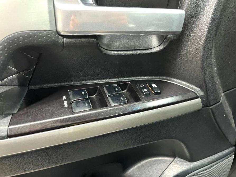 Toyota Land Cruiser 200 Series Рестайлинг 2 Ростов-на-Дону  - изображение 20