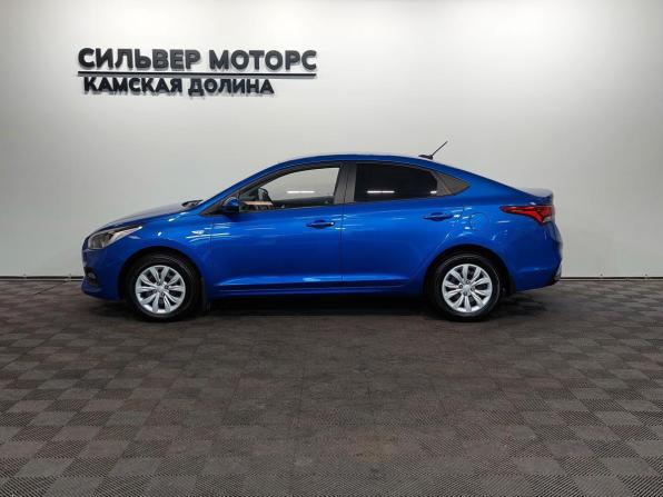 Hyundai Solaris II с пробегом 2017 года, цена 1 300 000 рублей, 98826 км, седан, Автокод Объявления