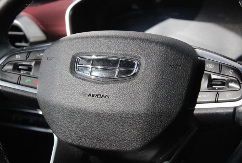 Geely Coolray I Саратов  - изображение 22