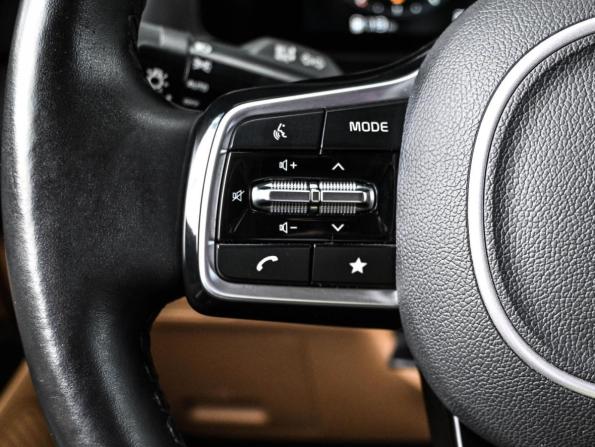 Kia Carnival IV с пробегом 2021 года, цена 3 819 000 рублей, 69357 км, минивэн, Автокод Объявления