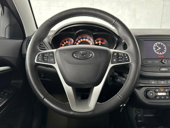 Lada (ВАЗ) Vesta I с пробегом 2021 года, цена 1 250 000 рублей, 59950 км, седан, Автокод Объявления
