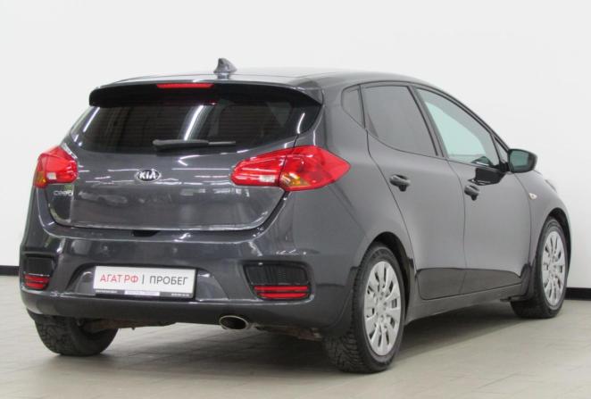 Kia Ceed II Рестайлинг с пробегом 2017 года, цена 1 099 000 рублей, 190252 км, хэтчбек, Автокод Объявления