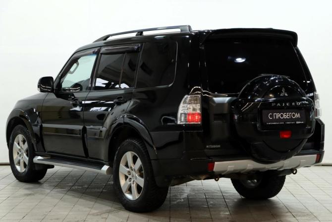 Mitsubishi Pajero IV Рестайлинг 1 с пробегом 2012 года, цена 1 930 000 рублей, 231966 км, внедорожник, Автокод Объявления