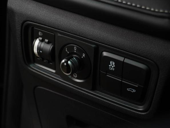JAC JS6 с пробегом 2023 года, цена 1 799 000 рублей, 38423 км, внедорожник, Автокод Объявления