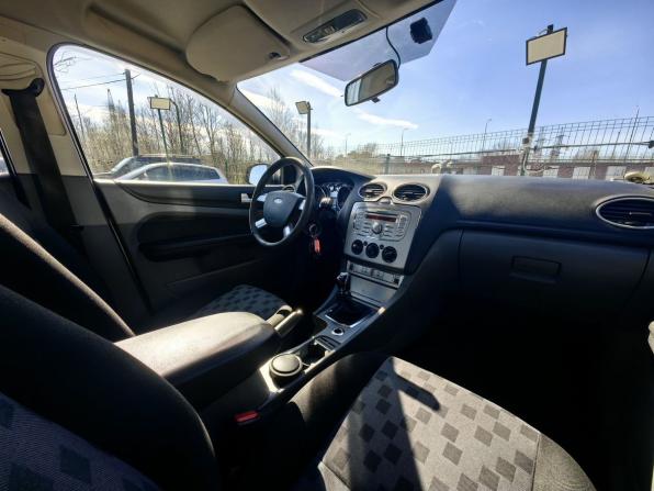 Ford Focus II Рестайлинг с пробегом 2008 года, цена 399 000 рублей, 177000 км, универсал, Автокод Объявления