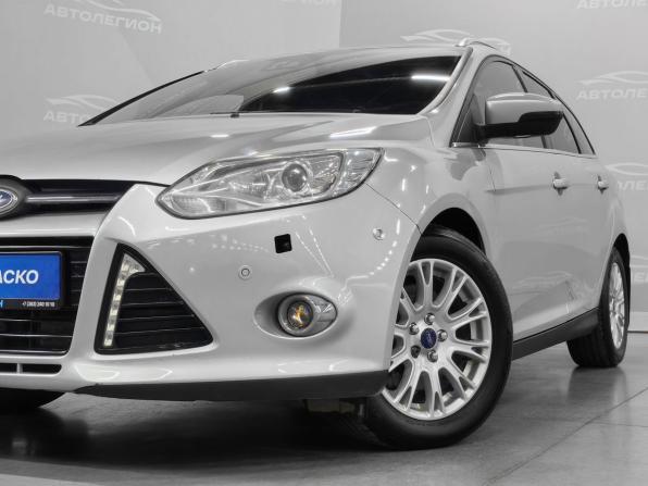 Ford Focus III с пробегом 2013 года, цена 980 000 рублей, 218372 км, универсал, Автокод Объявления