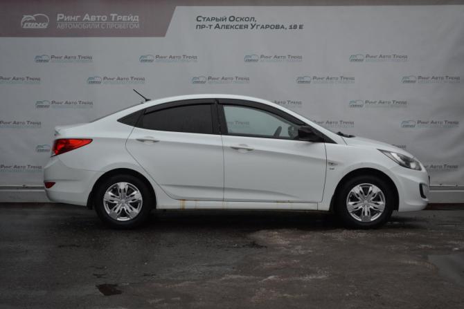 Hyundai Solaris I с пробегом 2014 года, цена 715 000 рублей, 170600 км, седан, Автокод Объявления