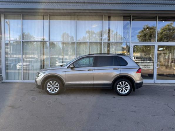 Volkswagen Tiguan II Рестайлинг с пробегом 2021 года, цена 2 350 000 рублей, 142926 км, внедорожник, Автокод Объявления