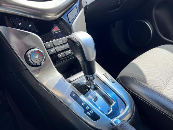 Chevrolet Cruze I Рестайлинг с пробегом 2013 года, цена 768 000 рублей, 216200 км, универсал, Автокод Объявления