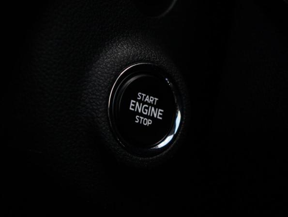 Skoda Octavia IV (A8) с пробегом 2023 года, цена 2 590 000 рублей, 46650 км, лифтбек, Автокод Объявления