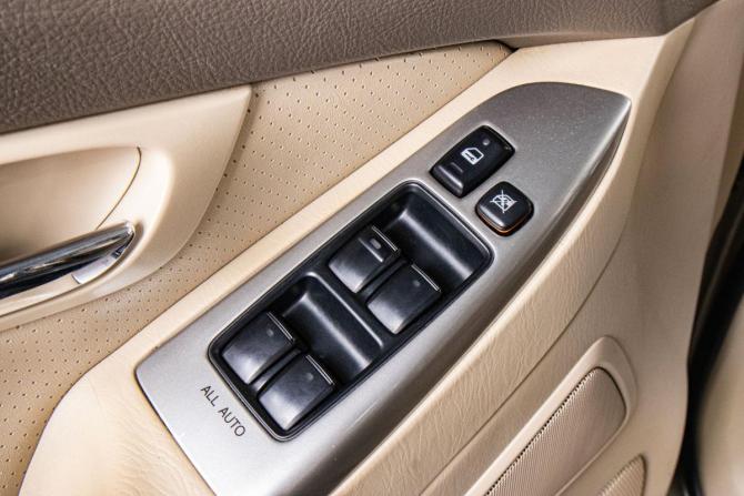 Toyota Land Cruiser Prado 120 Series с пробегом 2005 года, цена 1 969 000 рублей, 396000 км, внедорожник, Автокод Объявления