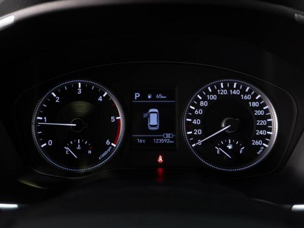 Hyundai Santa Fe IV с пробегом 2018 года, цена 2 648 030 рублей, 123592 км, внедорожник, Автокод Объявления