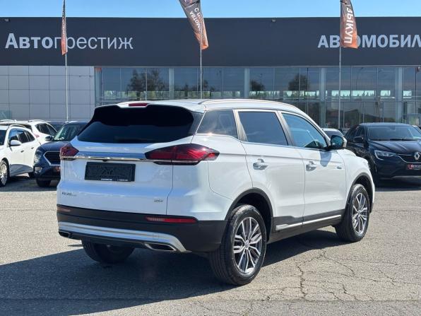 Geely Atlas Pro с пробегом 2023 года, цена 2 109 000 рублей, 36199 км, внедорожник, Автокод Объявления