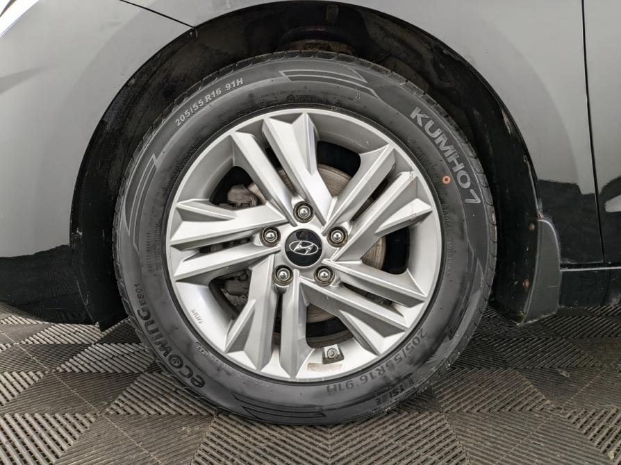 Hyundai Elantra VI (AD) Рестайлинг Москва  - изображение 18