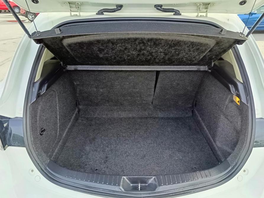Mazda 3 II (BL) Рестайлинг Тюмень  - изображение 12