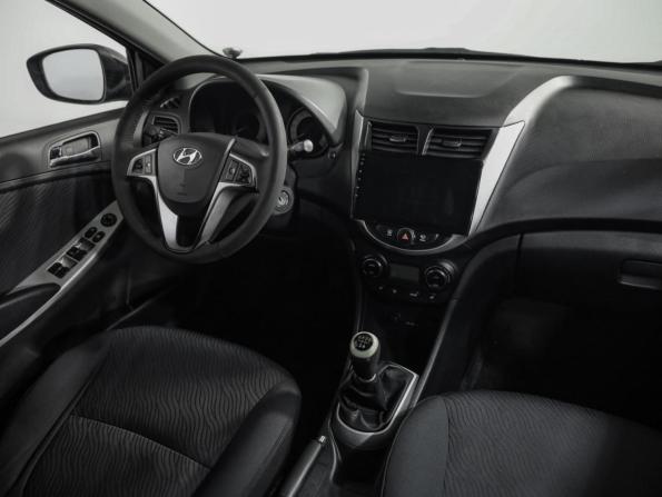 Hyundai Solaris I с пробегом 2012 года, цена 629 777 рублей, 265000 км, седан, Автокод Объявления