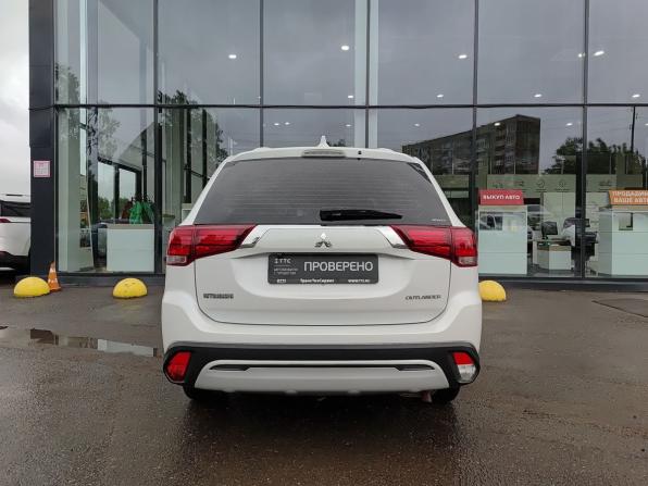 Mitsubishi Outlander III Рестайлинг 3 с пробегом 2018 года, цена 2 095 000 рублей, 132583 км, внедорожник, Автокод Объявления