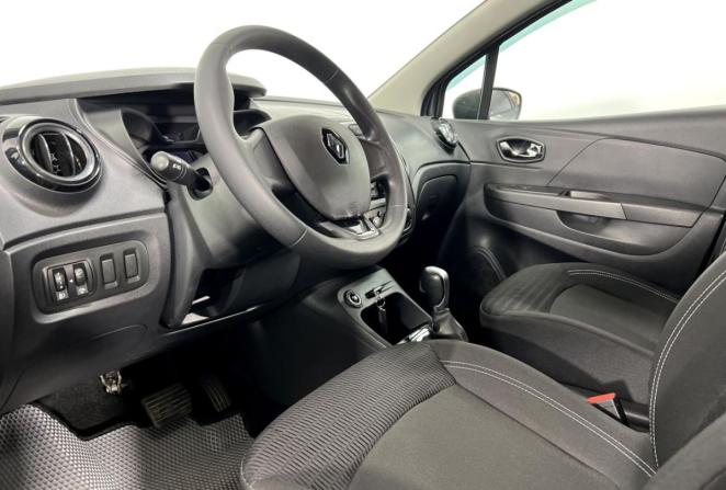 Renault Kaptur I с пробегом 2017 года, цена 1 255 000 рублей, 118289 км, внедорожник, Автокод Объявления
