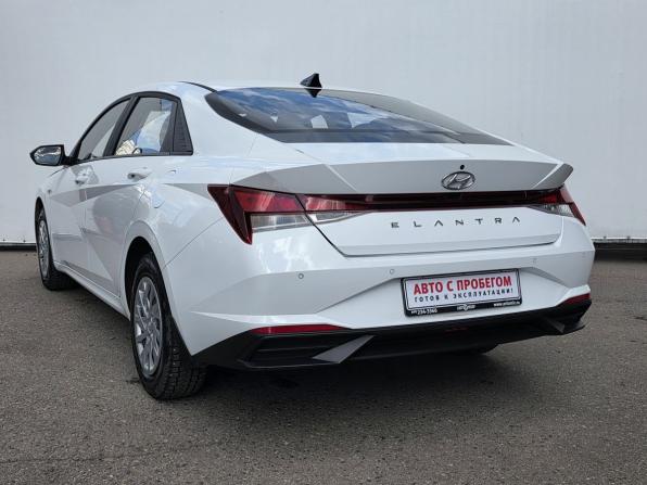 Hyundai Elantra VII (CN7) с пробегом 2022 года, цена 2 130 000 рублей, 64001 км, седан, Автокод Объявления