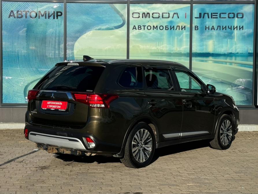 Mitsubishi Outlander III Рестайлинг 3 Архангельск  - изображение 5