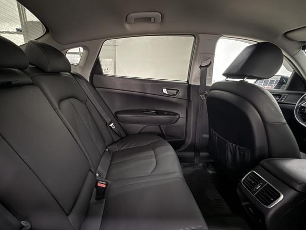 Kia Optima IV Рестайлинг с пробегом 2019 года, цена 2 150 000 рублей, 93932 км, седан, Автокод Объявления