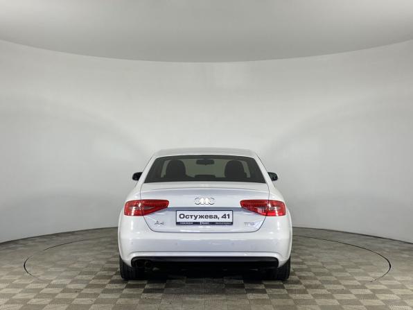 Audi A4 IV (B8) Рестайлинг с пробегом 2013 года, цена 1 240 000 рублей, 209453 км, седан, Автокод Объявления
