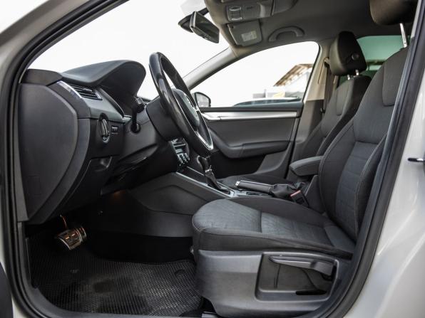 Skoda Octavia III (A7) с пробегом 2015 года, цена 1 268 000 рублей, 159168 км, лифтбек, Автокод Объявления