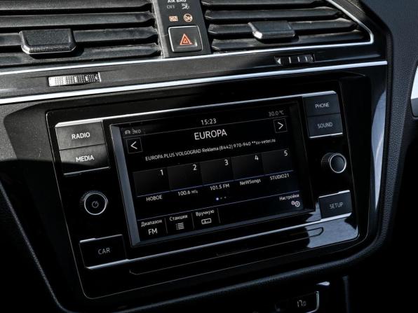Volkswagen Tiguan II с пробегом 2017 года, цена 1 898 800 рублей, 184196 км, внедорожник, Автокод Объявления